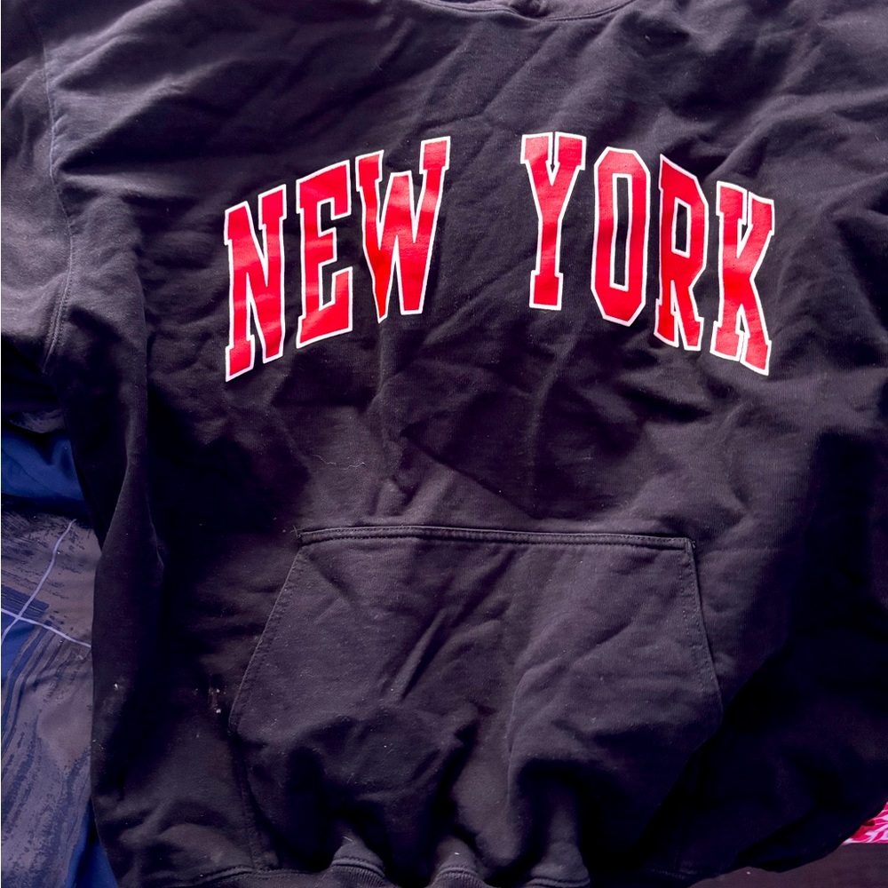 Brandy Melville New York hoodie